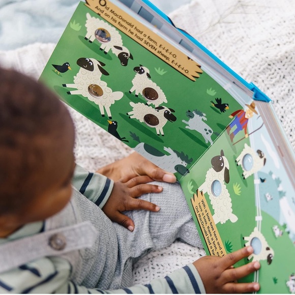 Melissa & Doug Book Poke-a-Dot: Old MacDonald’s Farm Board Book pop Buttons - Picture 3 of 7